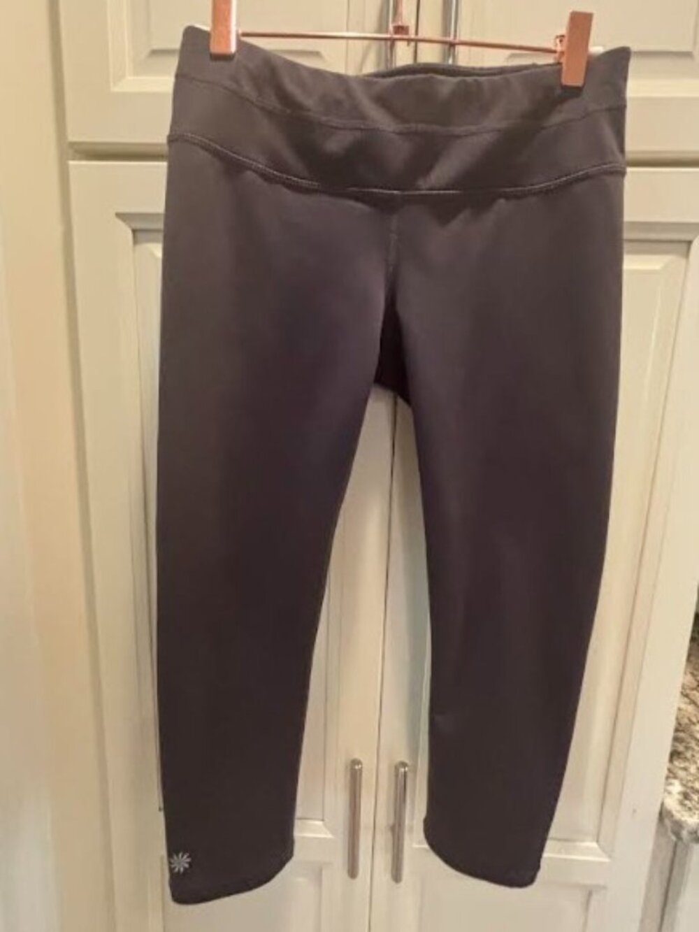 Athleta Legging Capri Ash Grey Small